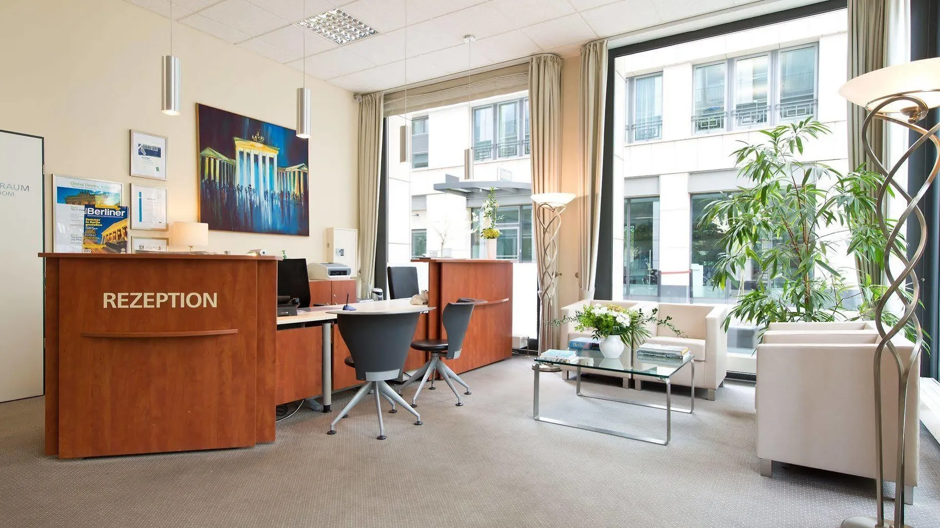 Aparthotel Residenz Am Deutschen Theater Berlin 3*,  Germany